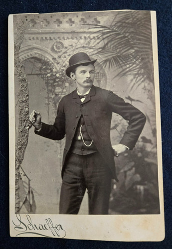 Dapper dan antique vintage - antique,